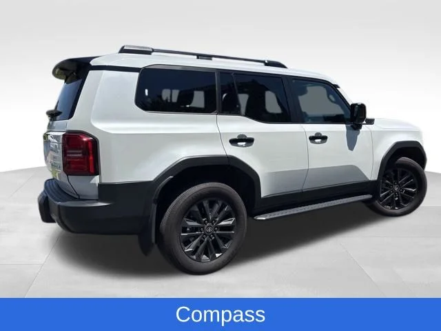 Used 2024 Wind Chill Pearl Toyota Base image 10