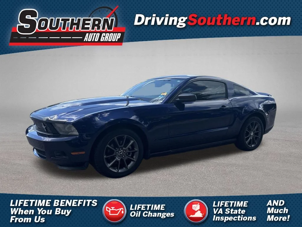 Used 2011 Blue Ford V6 Premium image 1