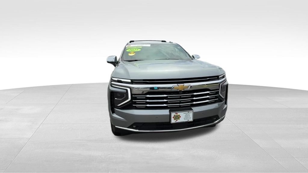 Used 2025 Gray Chevrolet Premier image 10