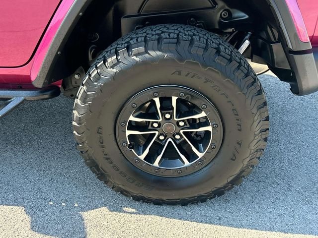 Certified Used 2024  Jeep Rubicon X image 11