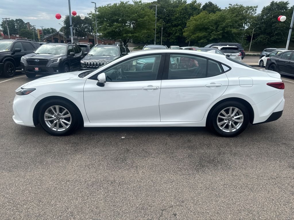 Used 2025 White Toyota LE image 4