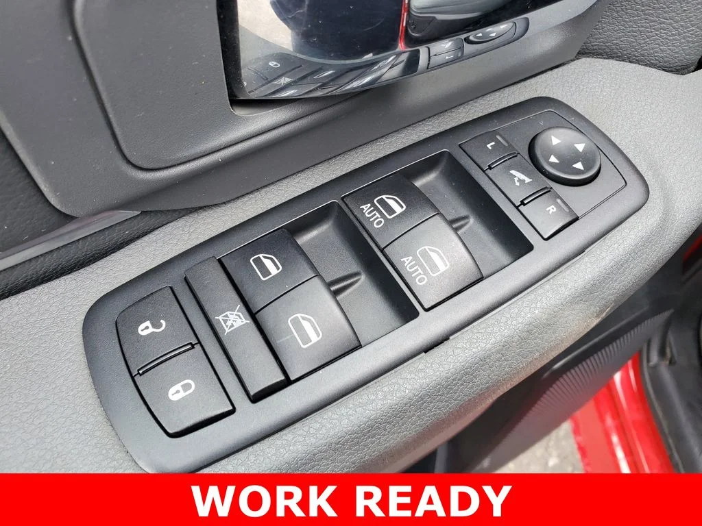 2016 RAM Ram 1500 Pickup Big Horn - Photo 9