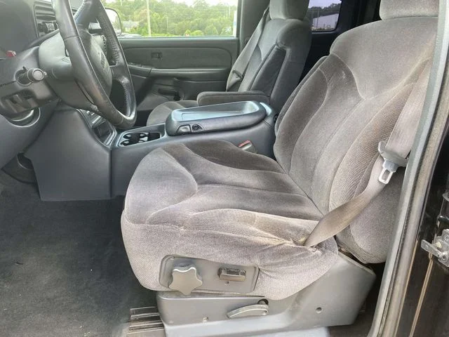 Used 2001 Black GMC SLE image 12