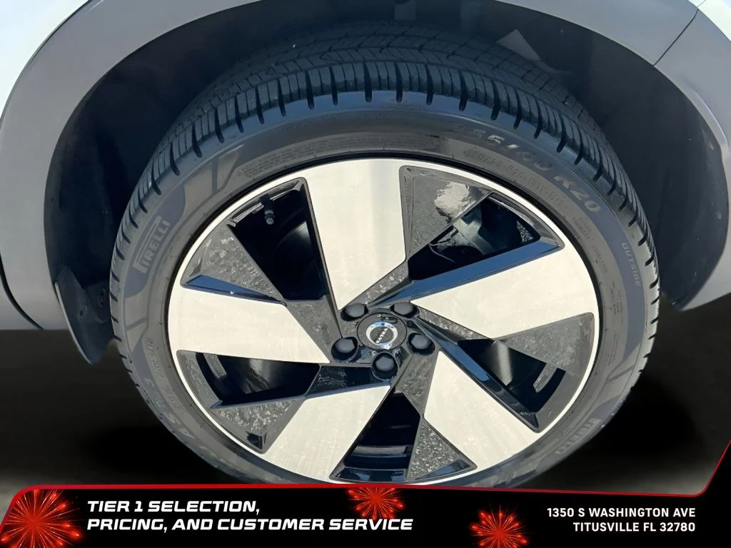 Used 2023 White Volvo Ultimate image 38