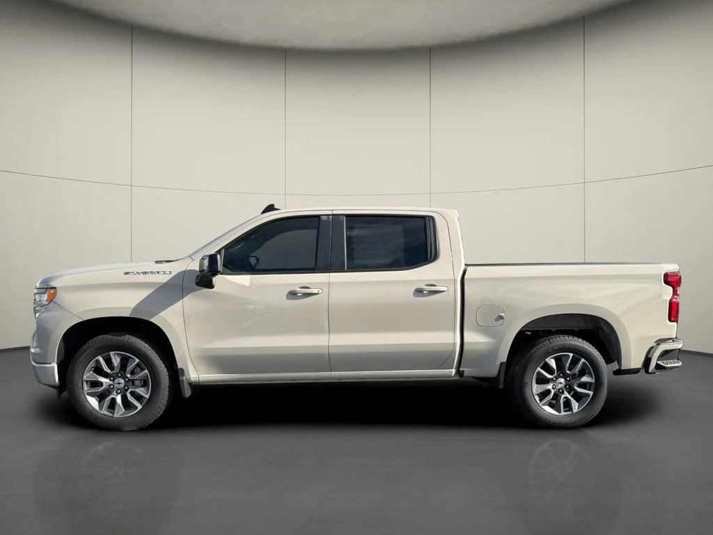 New 2026 White Sands Chevrolet RST image 4