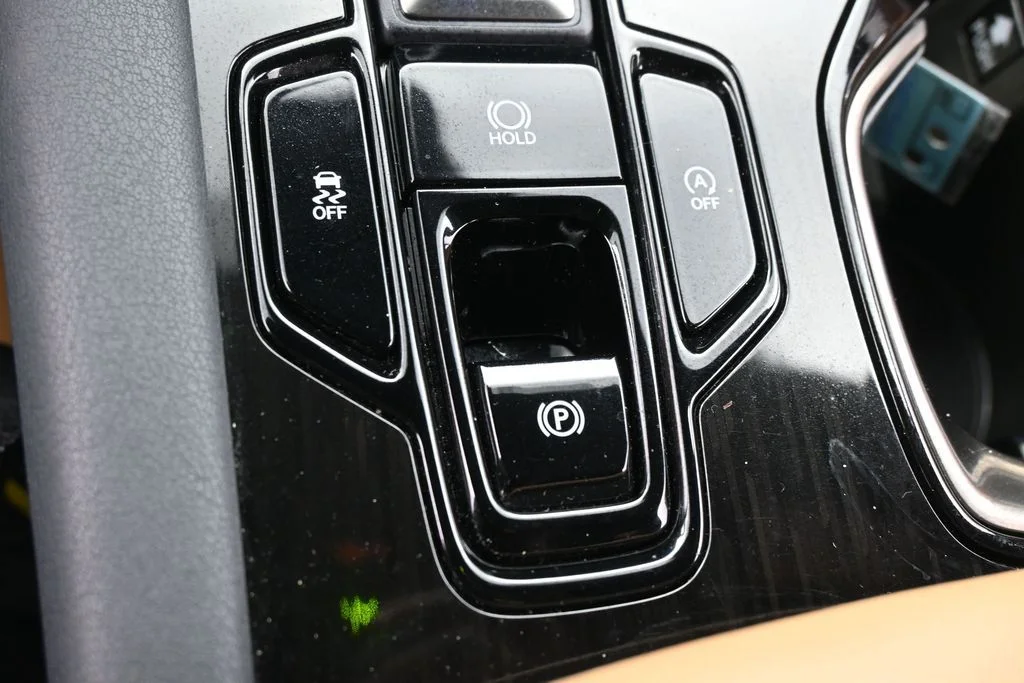 Used 2025 White Pearl Lexus 350 image 22