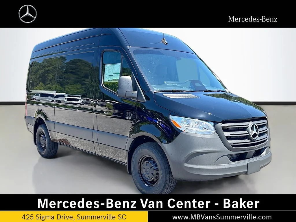 New 2026  Mercedes-Benz Cargo 144 WB image 1