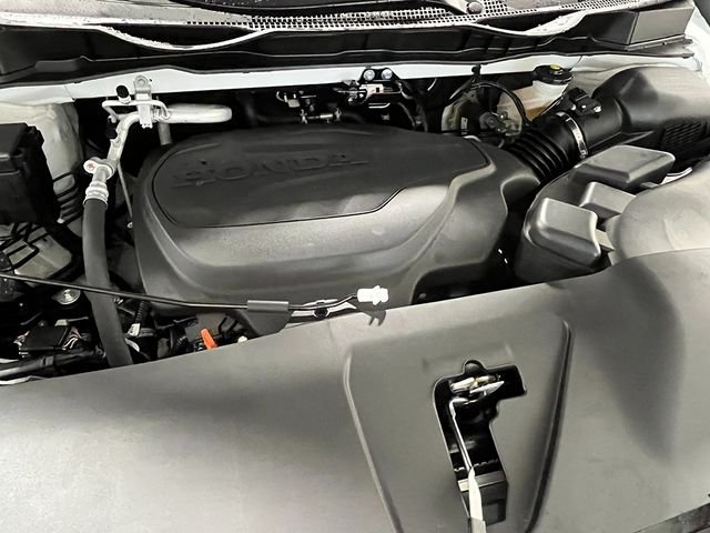 New 2026 Platinum White Pearl Honda Touring image 12
