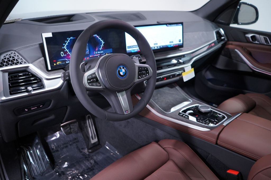 New 2026 Gray Metallic BMW xDrive50e image 6