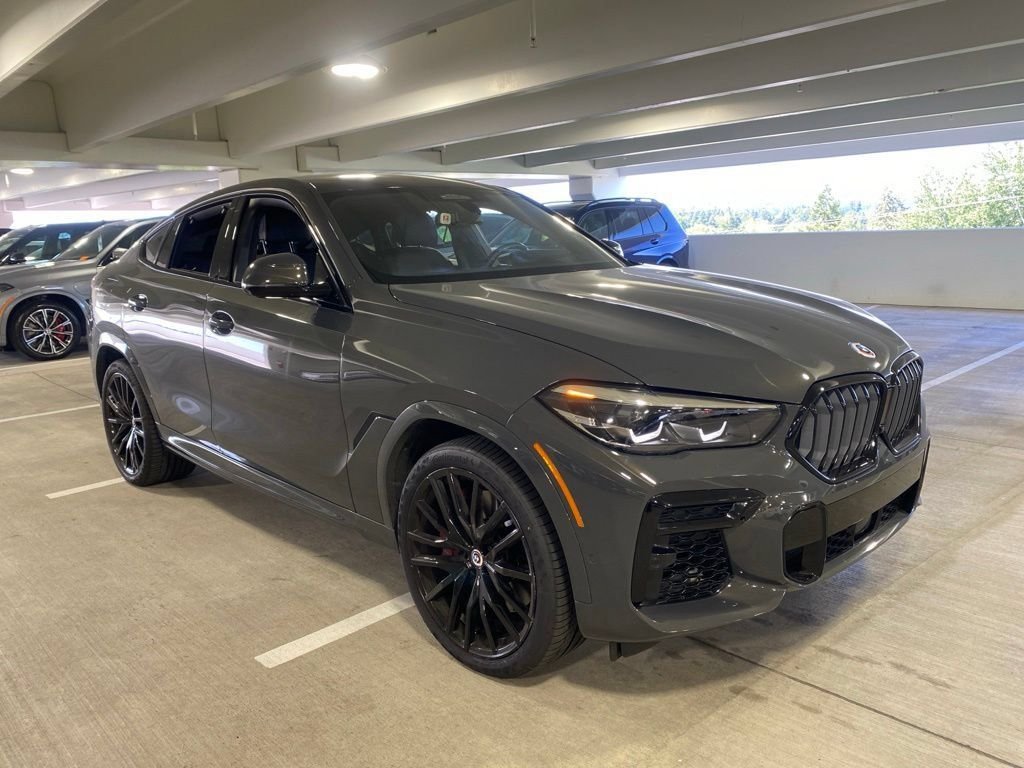 Used 2022 Gray Metallic BMW M50i image 6