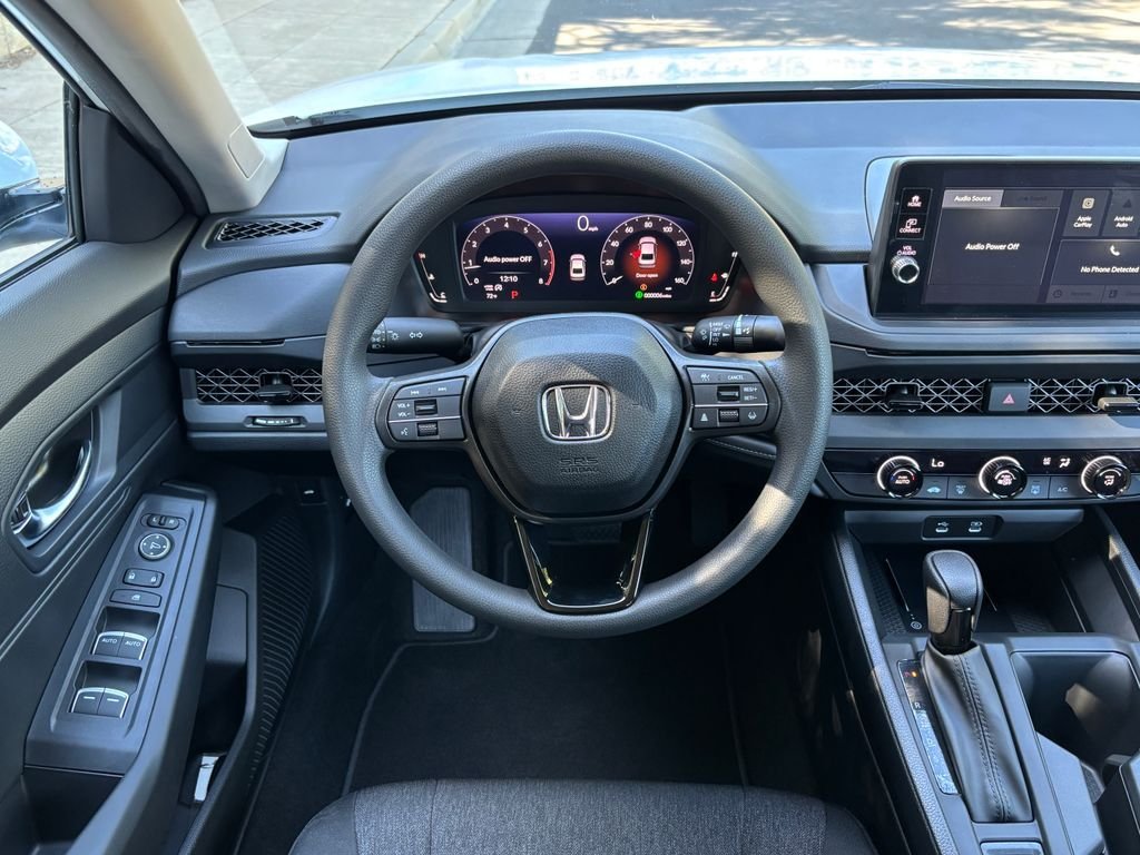 New 2026 Platinum White Pearl Honda LX image 11