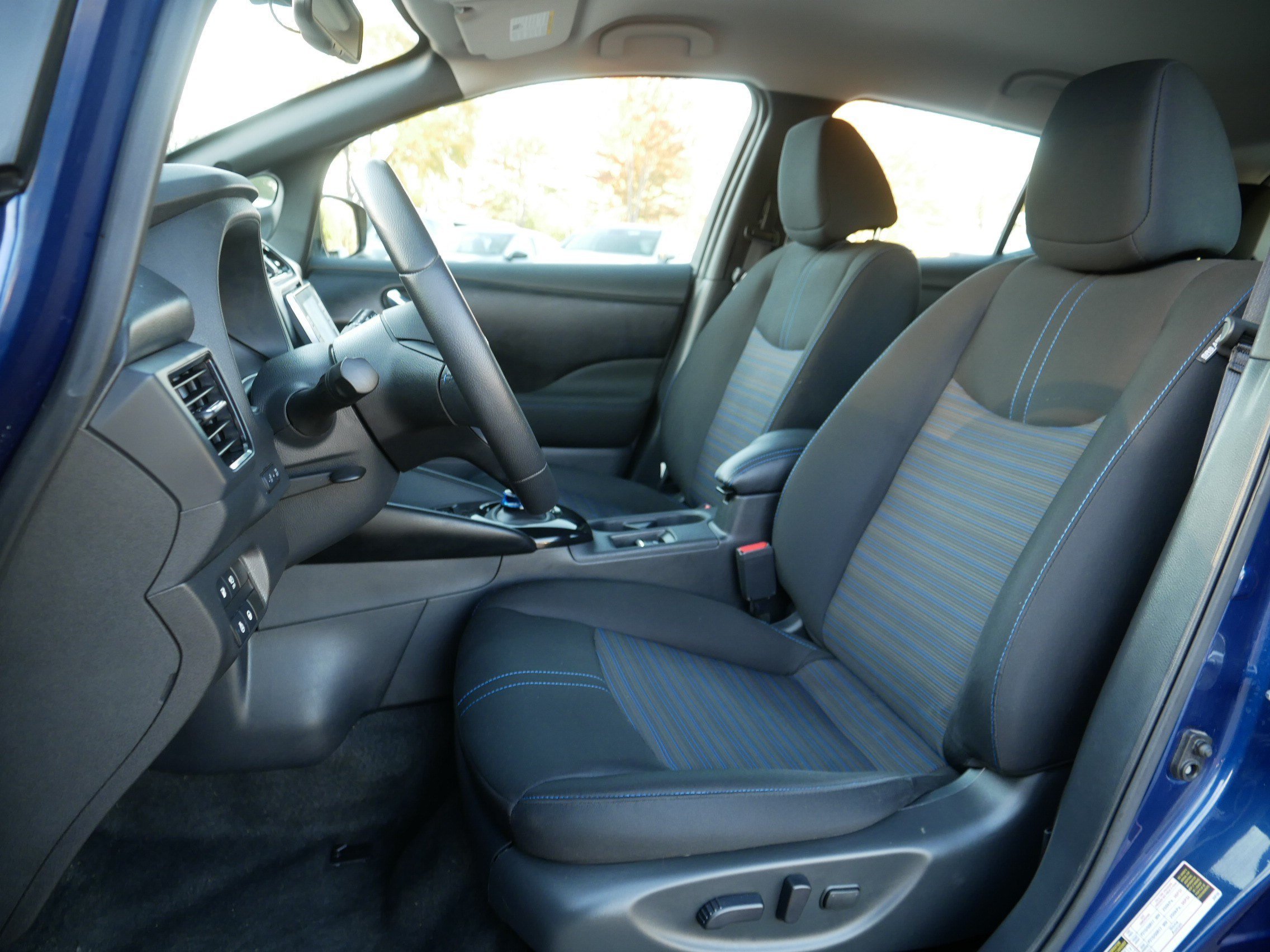Used 2025 Deep Blue Pearl Nissan SV PLUS image 34