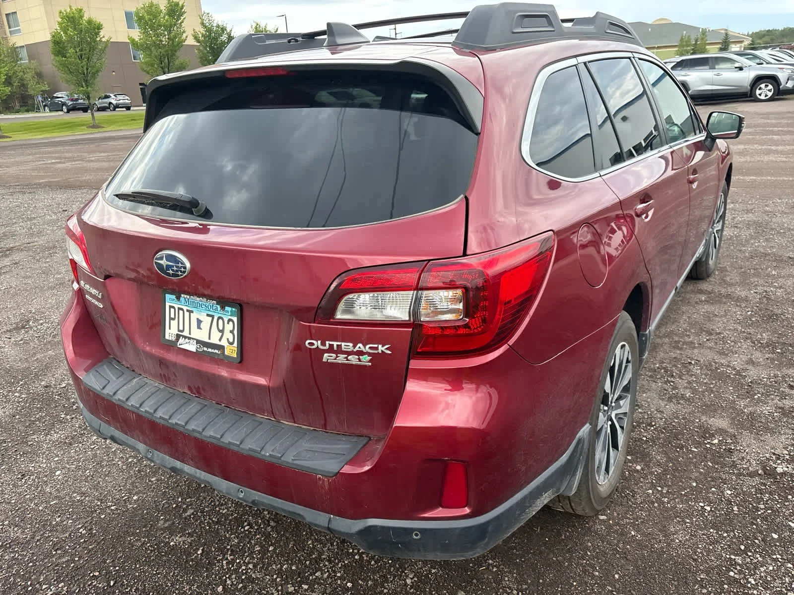 Used 2017 Venetian Red Pearl Subaru Limited image 12