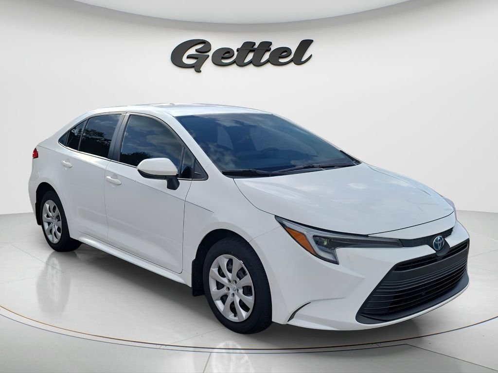 Certified Used 2023 White Toyota LE image 3