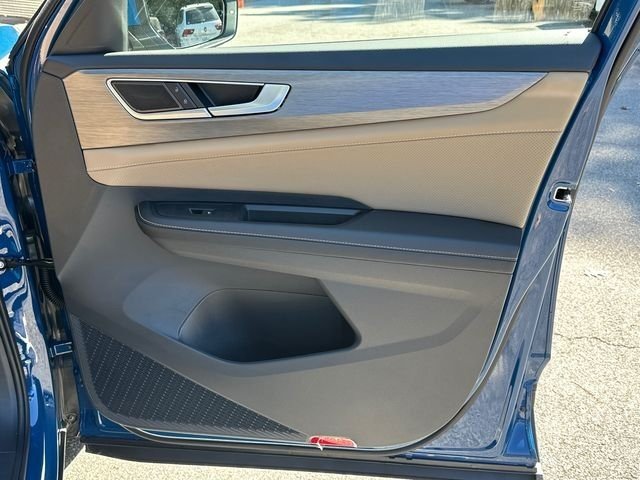 New 2026 Mountain  Lake Blue Metallic Volkswagen 2.0T SE w/Technology image 14