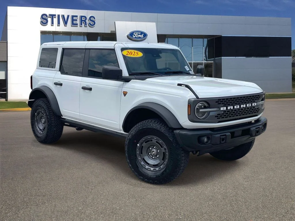 New 2025 Oxford White Ford Badlands® image 1