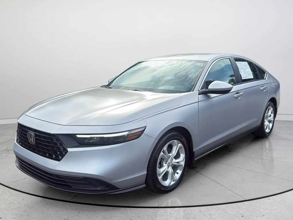 Certified Used 2024 Silver Honda LX image 4