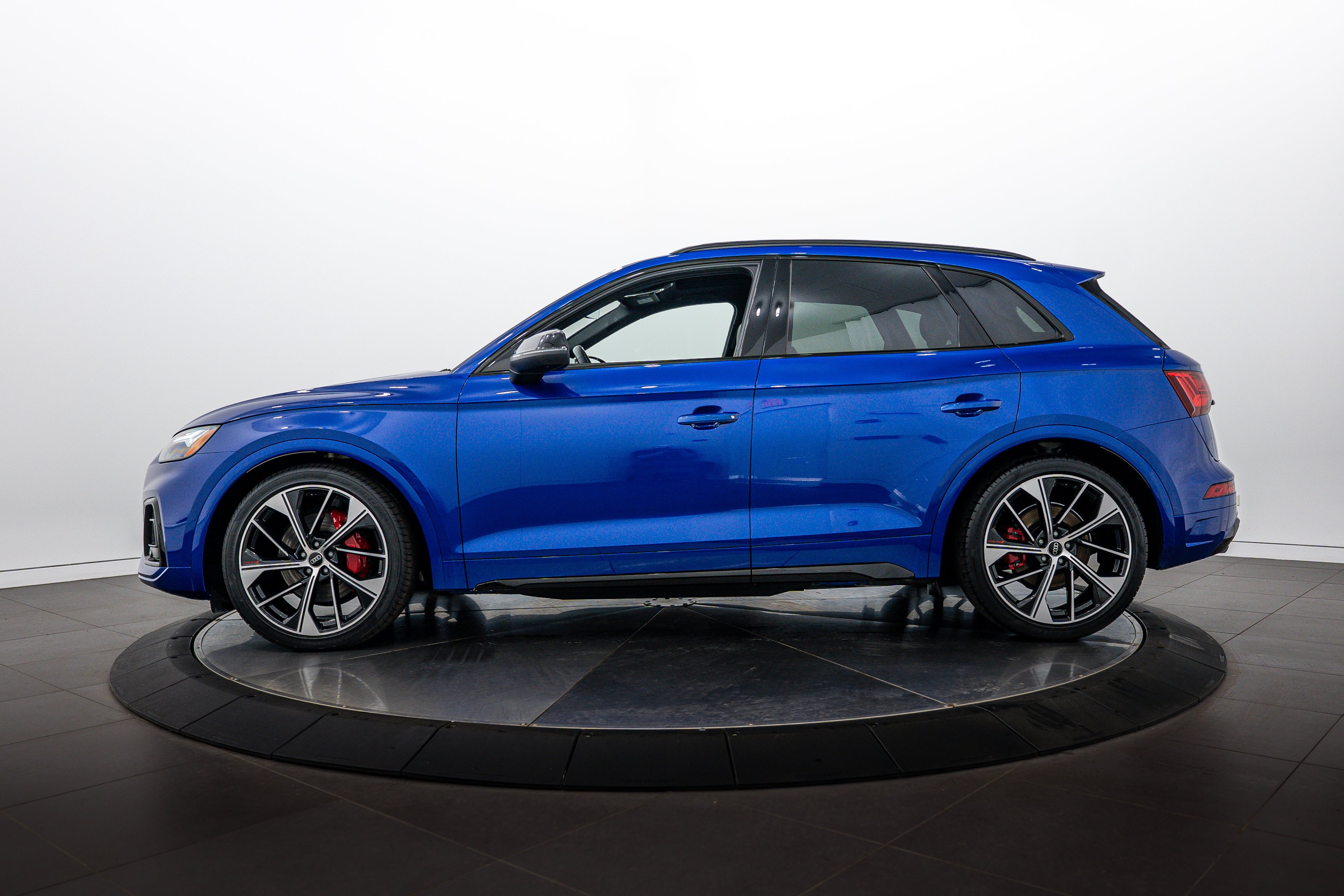 Certified Used 2024 Ultra Blue Metallic Audi Premium Plus image 6