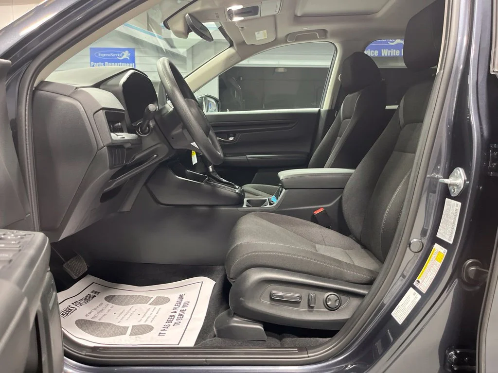 Used 2026 Meteorite Gray Metallic Honda EX image 11