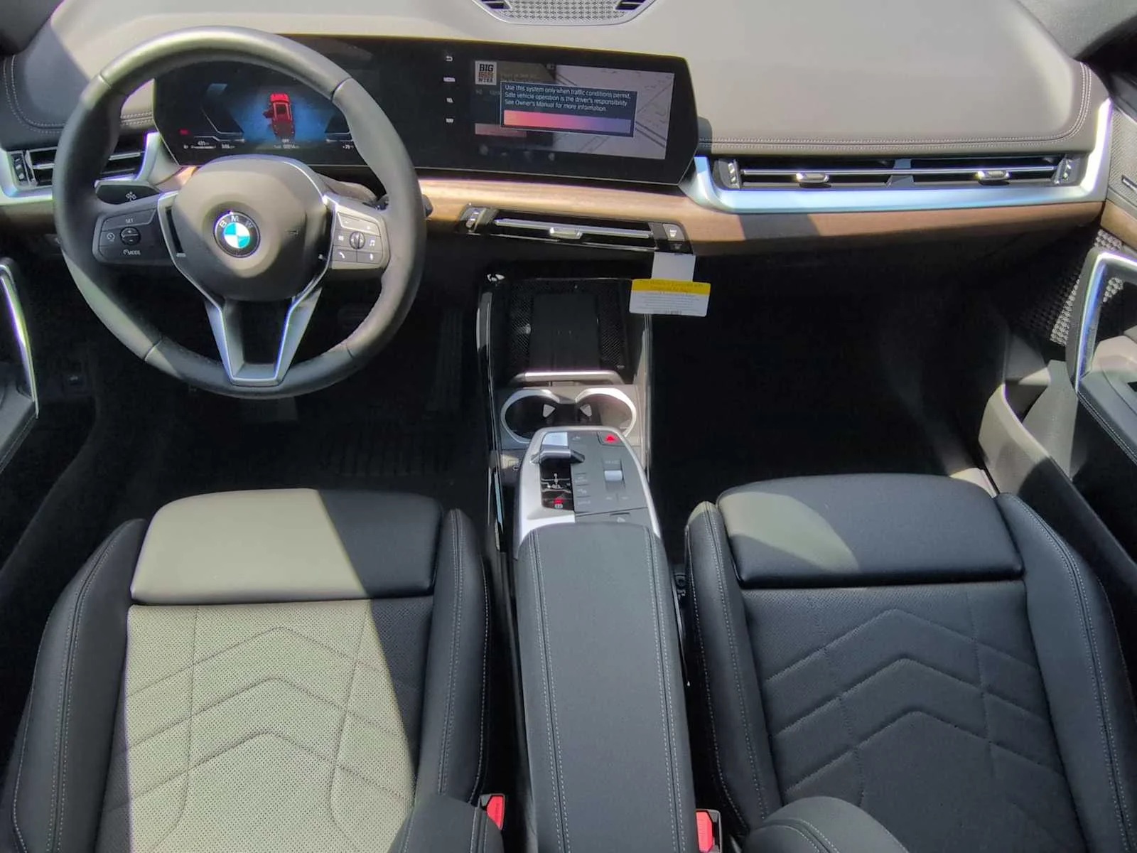 New 2026 Vegas Red Metallic BMW xDrive28i image 15