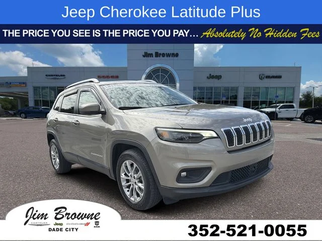 Used 2021 Beige Jeep Latitude Plus image 1