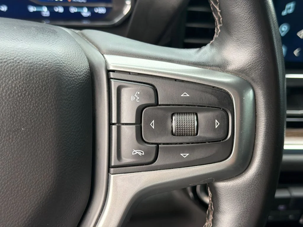 Used 2024 Gray Chevrolet LT image 25