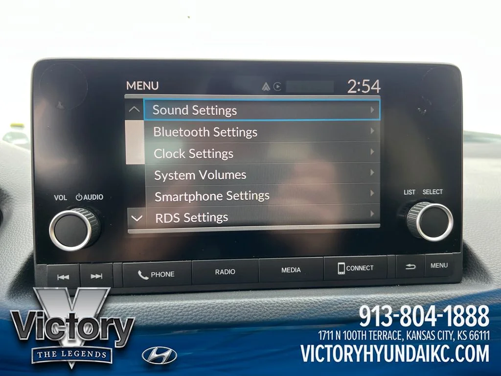 Used 2025  Honda LX image 19