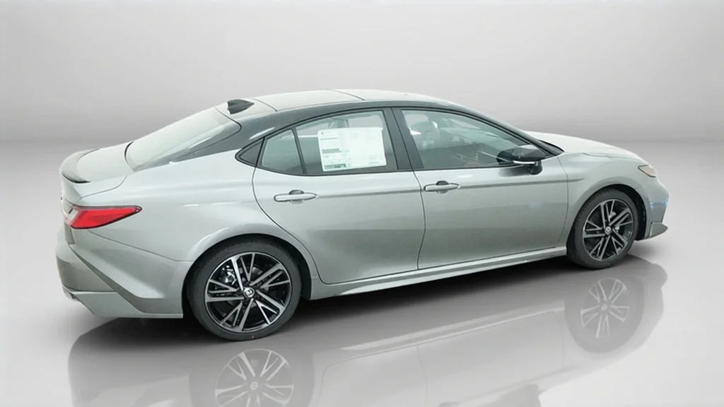 New 2026 Heavy Metal with Midnight Black Metallic roof Toyota XSE image 8