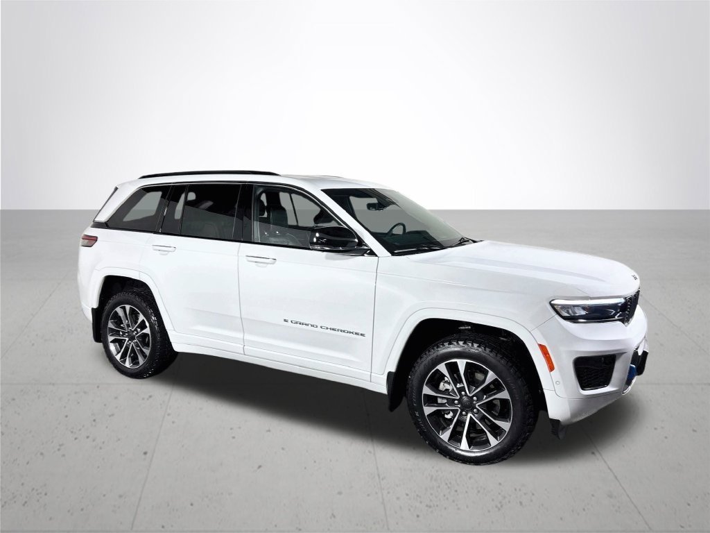 Used 2023 White Jeep Overland 4xe image 4