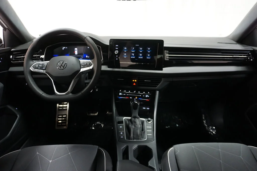 New 2026 White Volkswagen 1.5T Sport image 14