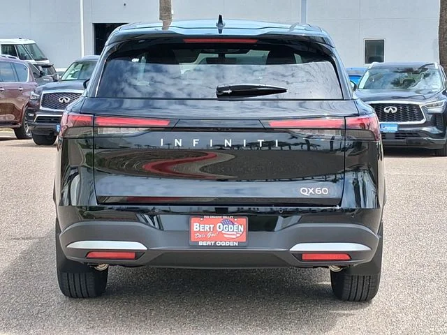 New 2027 BLACK OBSIDIAN INFINITI Pure FWD image 5