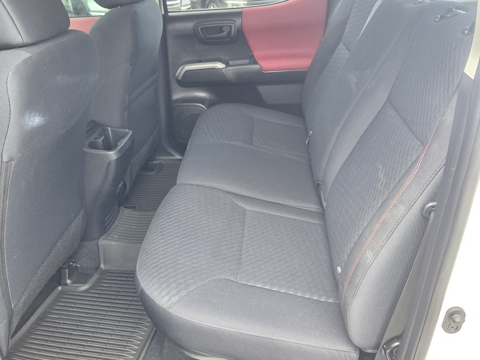 Used 2023 Ice Toyota SR5 image 4