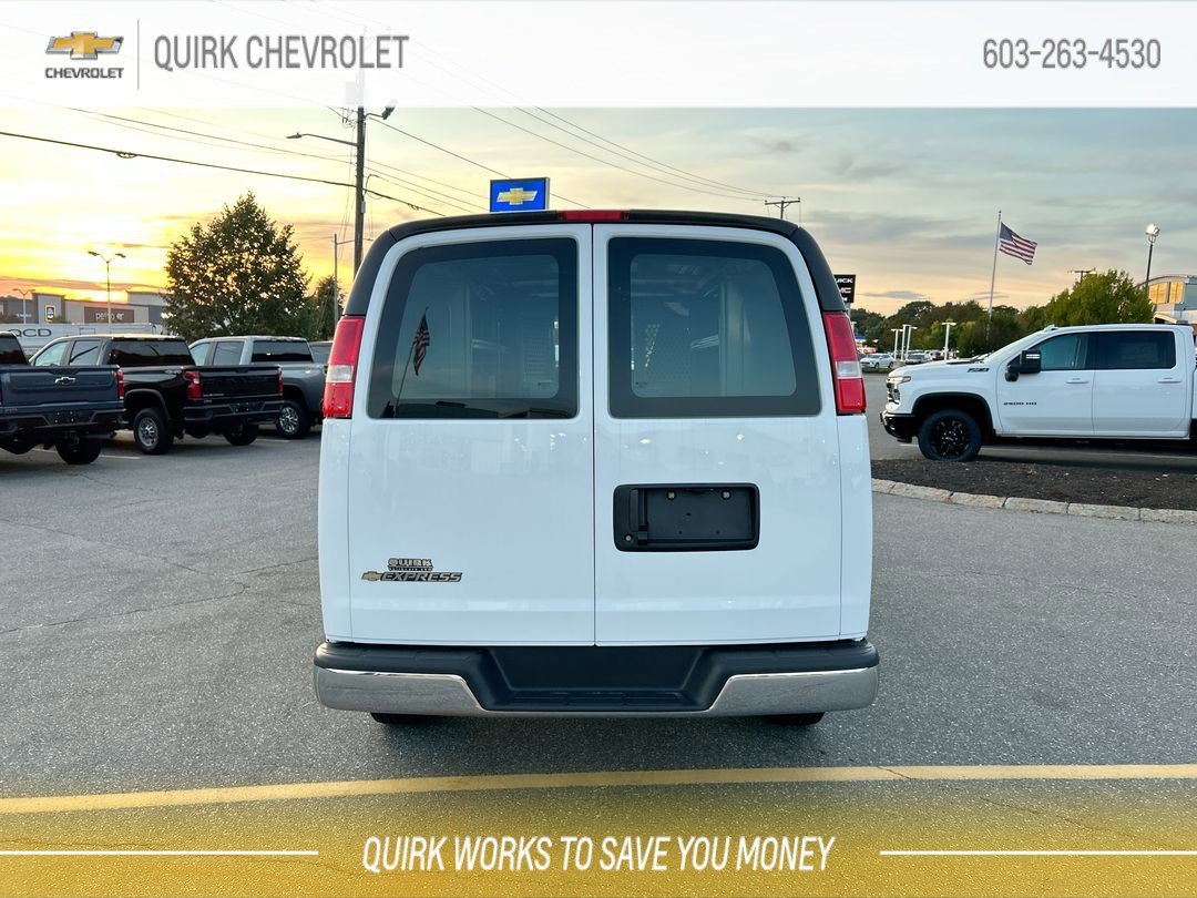 2025 Chevrolet Express Cargo Work Van - Photo 7