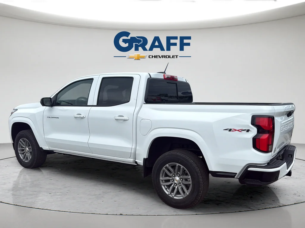 2026 Chevrolet Colorado LT - Photo 14