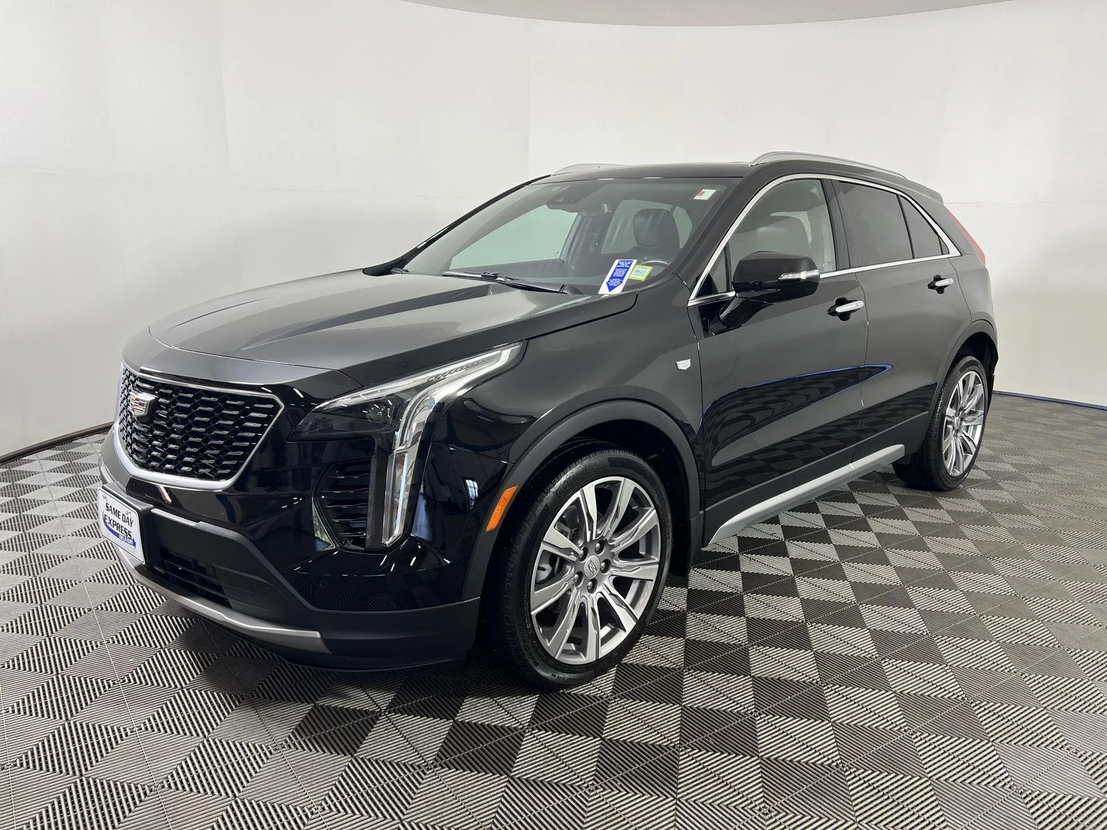 Used 2023 Stellar Black Metallic Cadillac Premium Luxury image 31