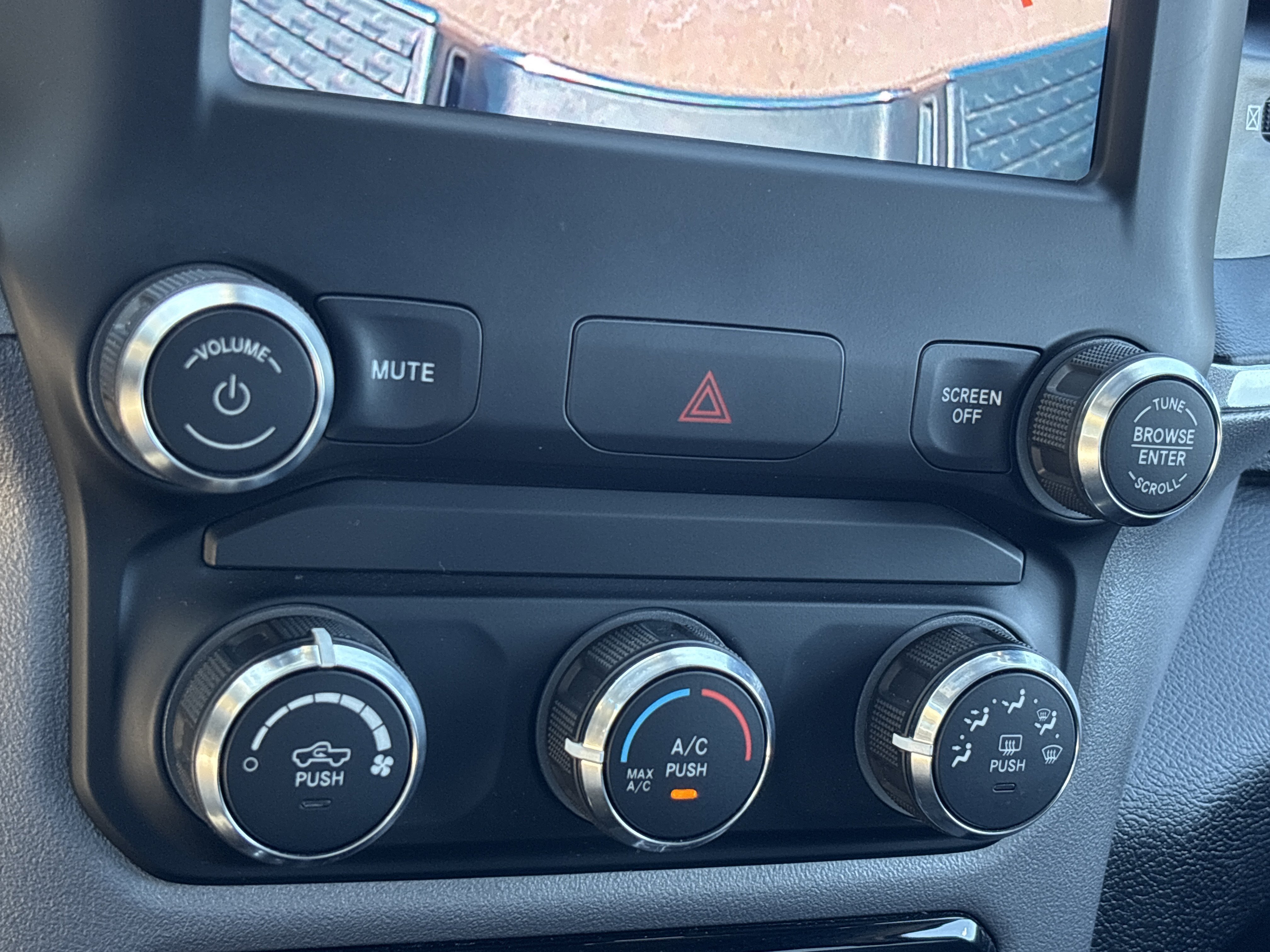 Used 2024  Ram Big Horn image 30