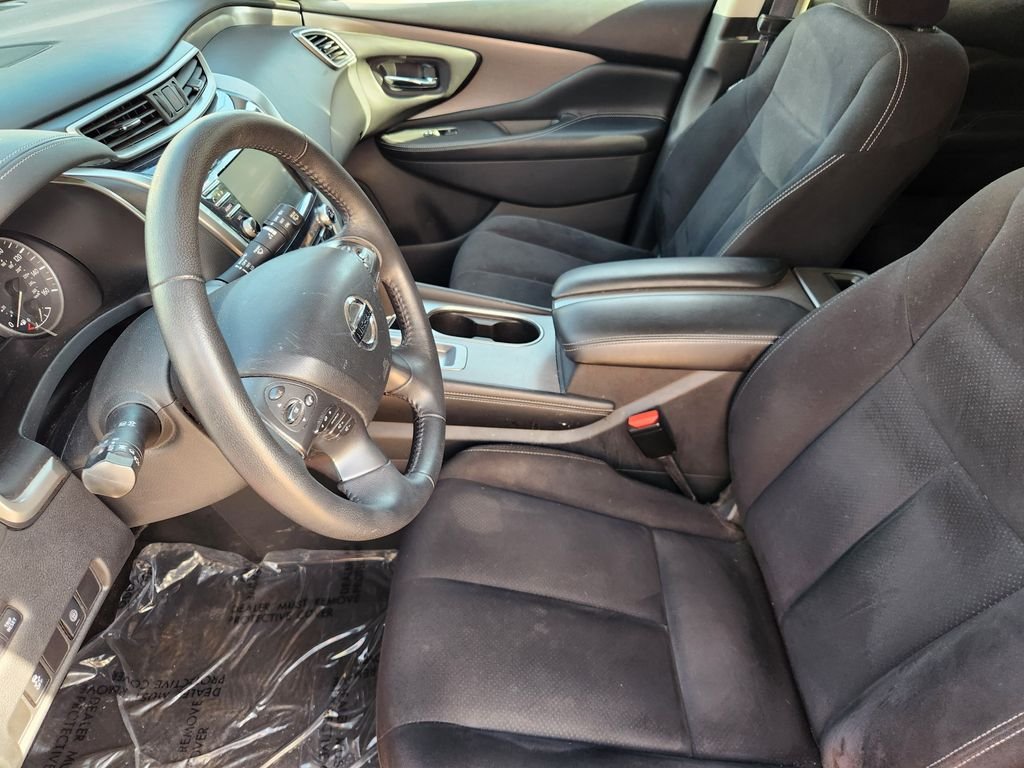 Used 2021 Red Nissan SV image 13