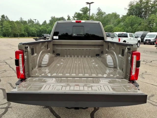 New 2026 Marsh Gray Ford XLT image 27
