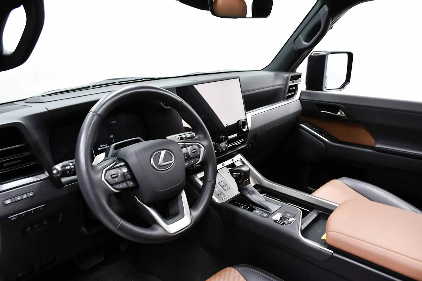 Certified Used 2024 CAVIAR Lexus Premium+ image 14