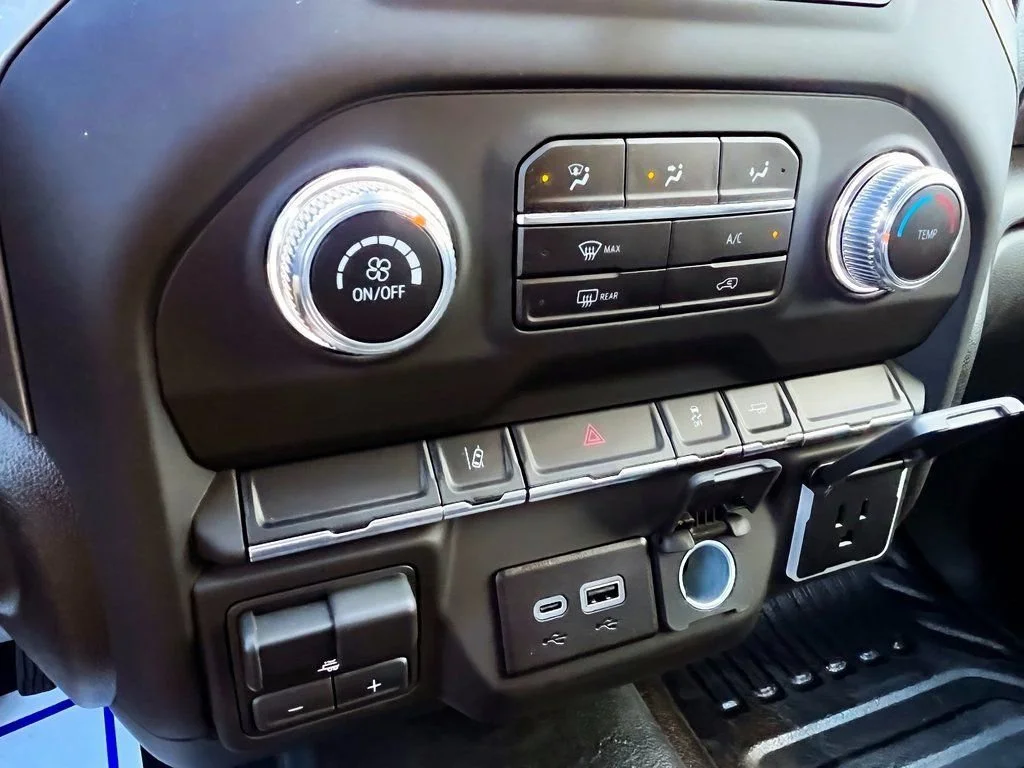 2025 GMC Sierra 2500HD Pro - Photo 13