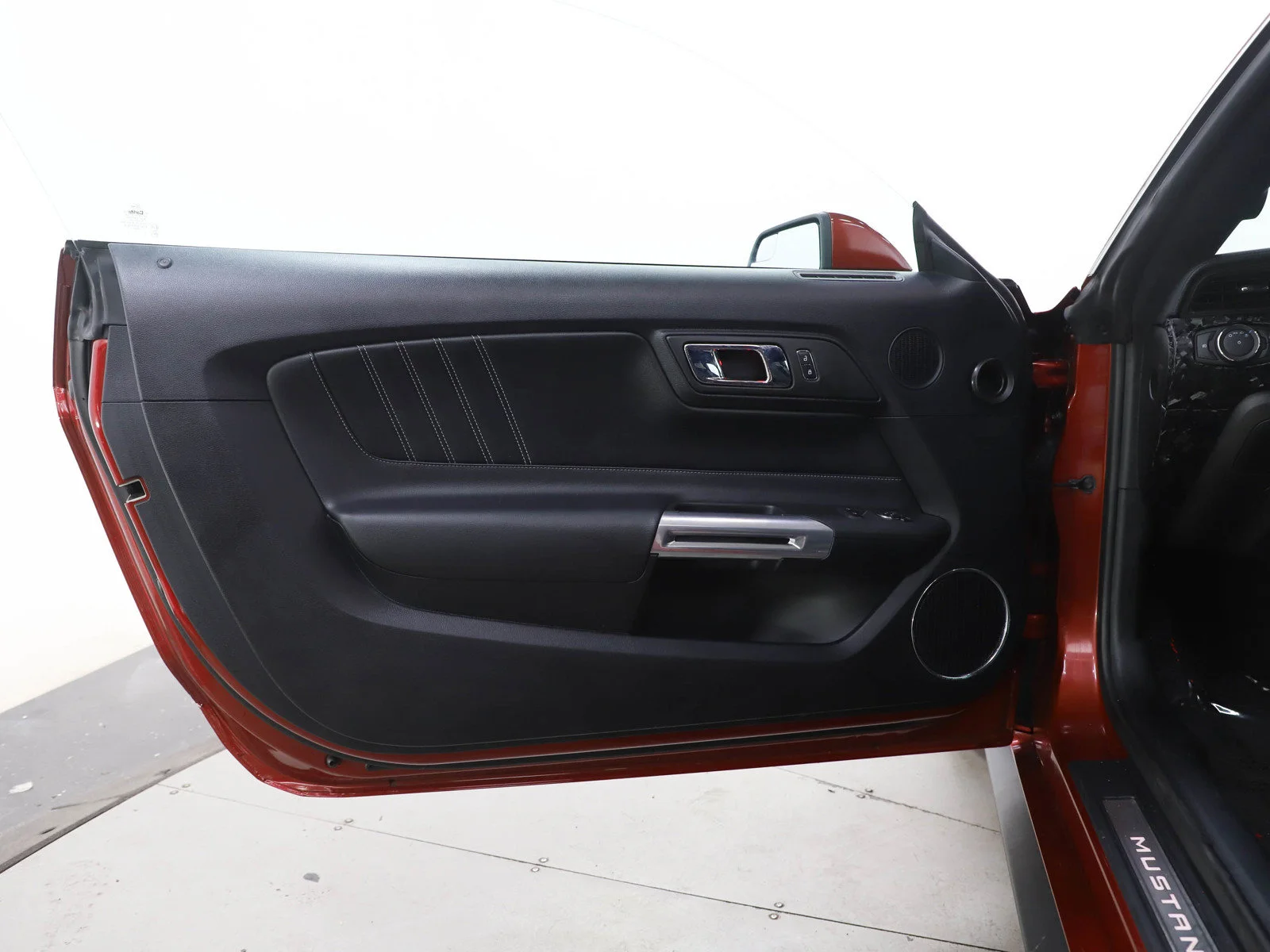 Used 2015 Red Ford 2dr Fastback GT image 17