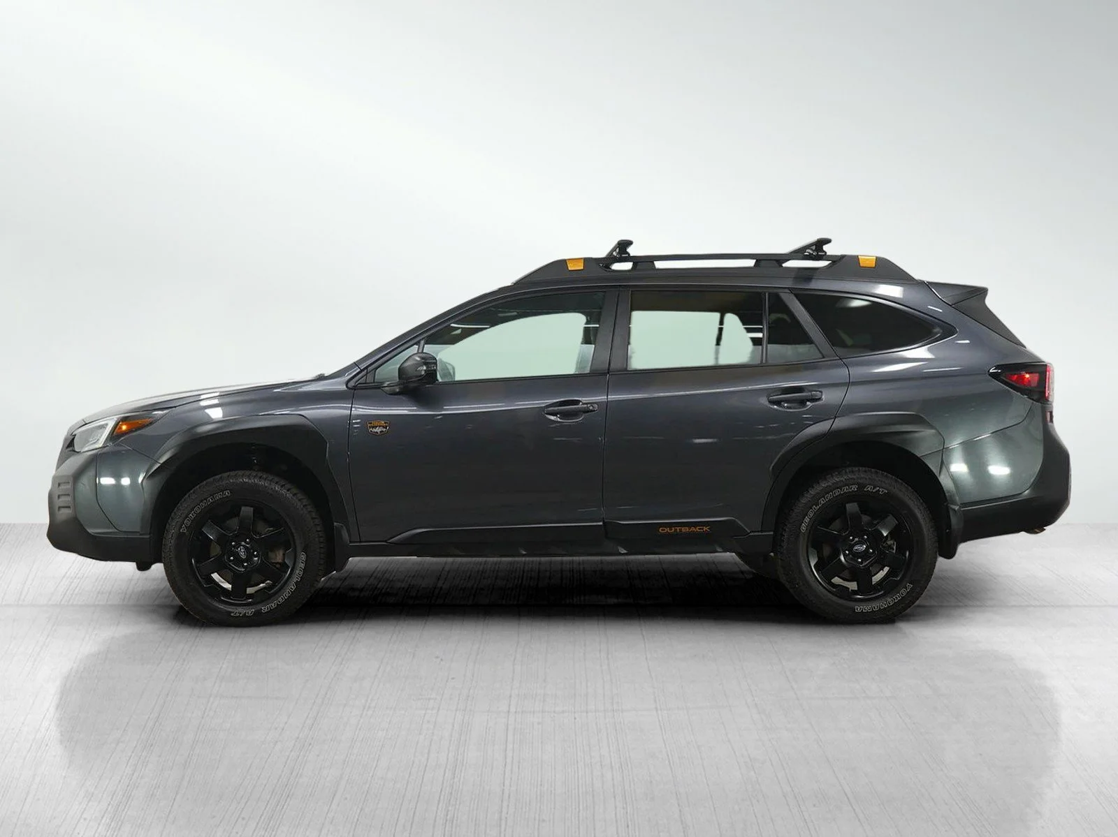 Used 2022 Subaru Outback Wilderness with VIN 4S4BTGUD9N3137977 for sale in Burnsville, Minnesota