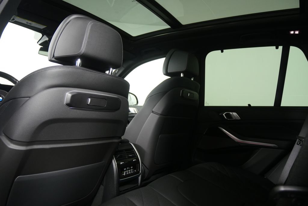 Certified Used 2024 Skyscraper Grey Metallic BMW xDrive40i image 17
