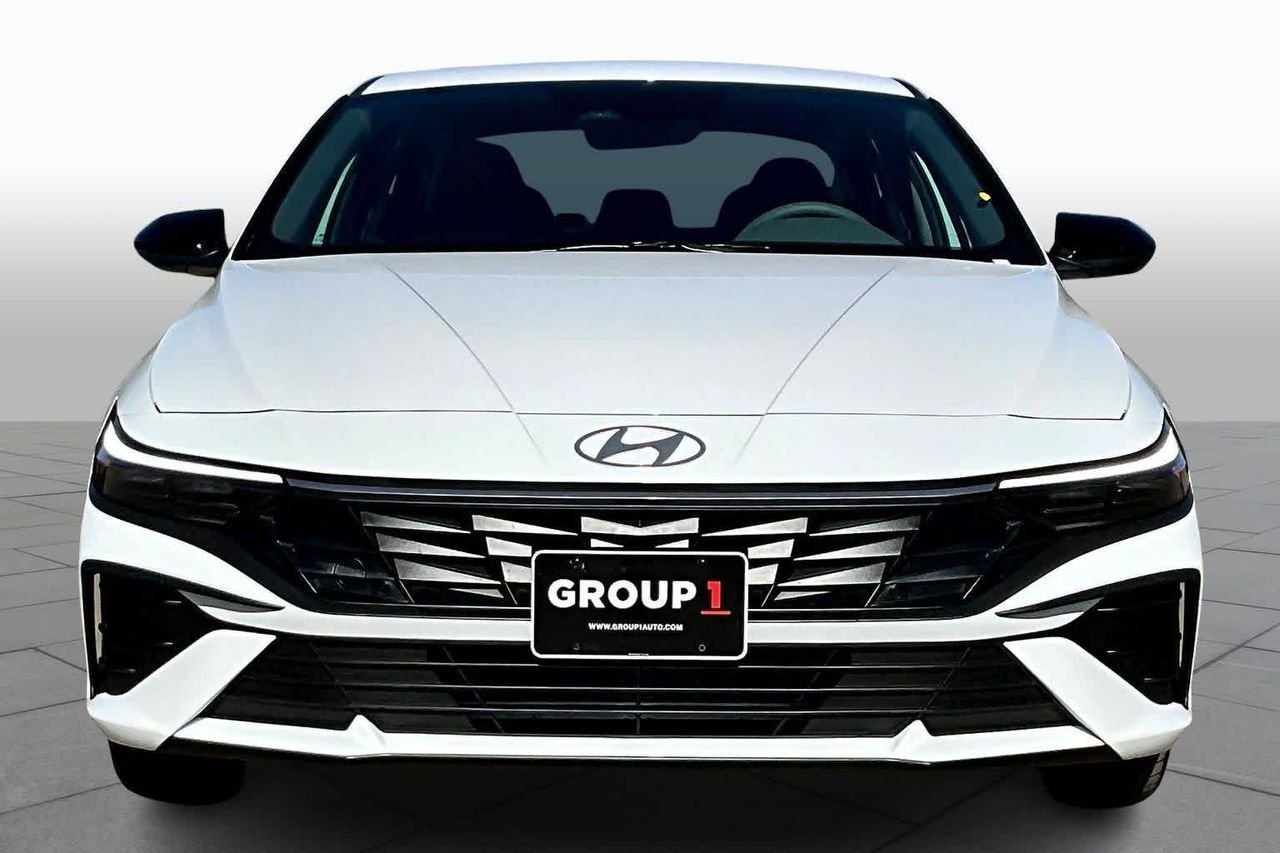 New 2026 Serenity White Hyundai SEL Sport image 3