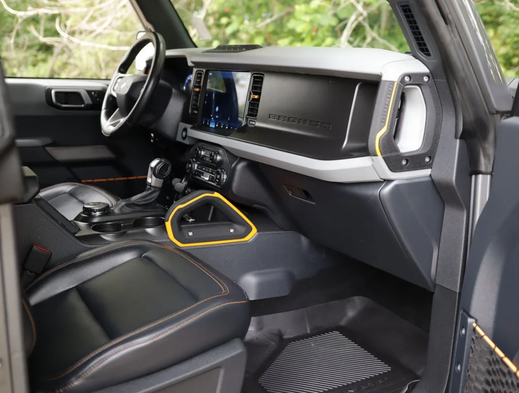 Used 2023 Gray Ford Badlands image 31