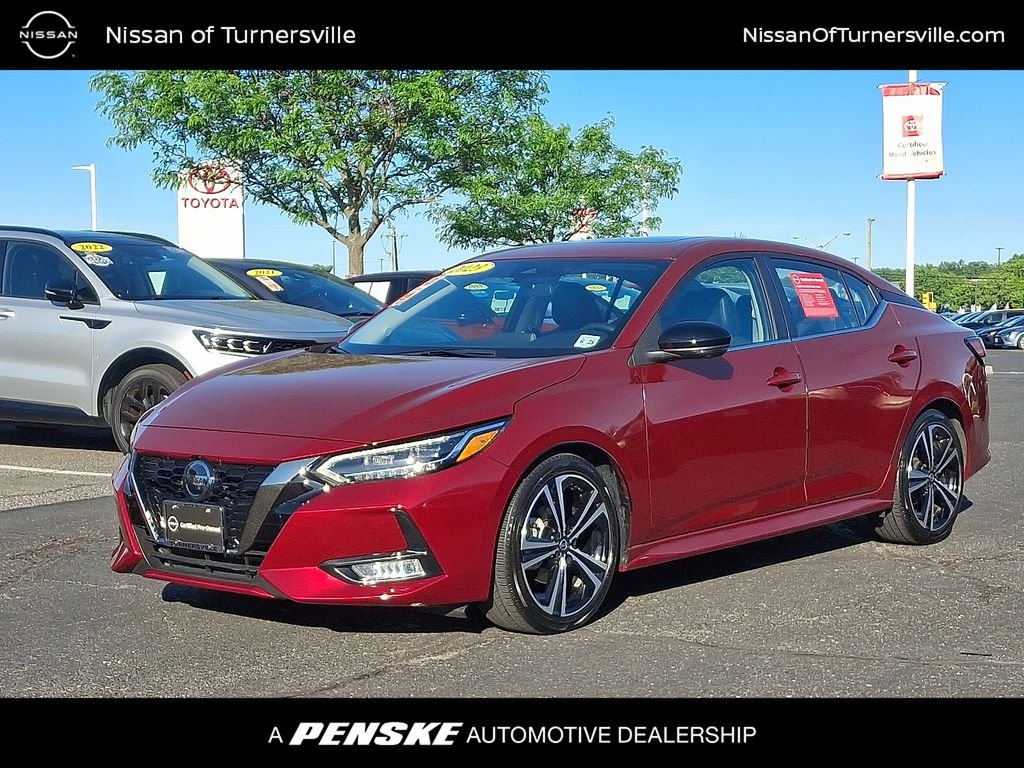2023 Nissan Sentra SR CVT's photo