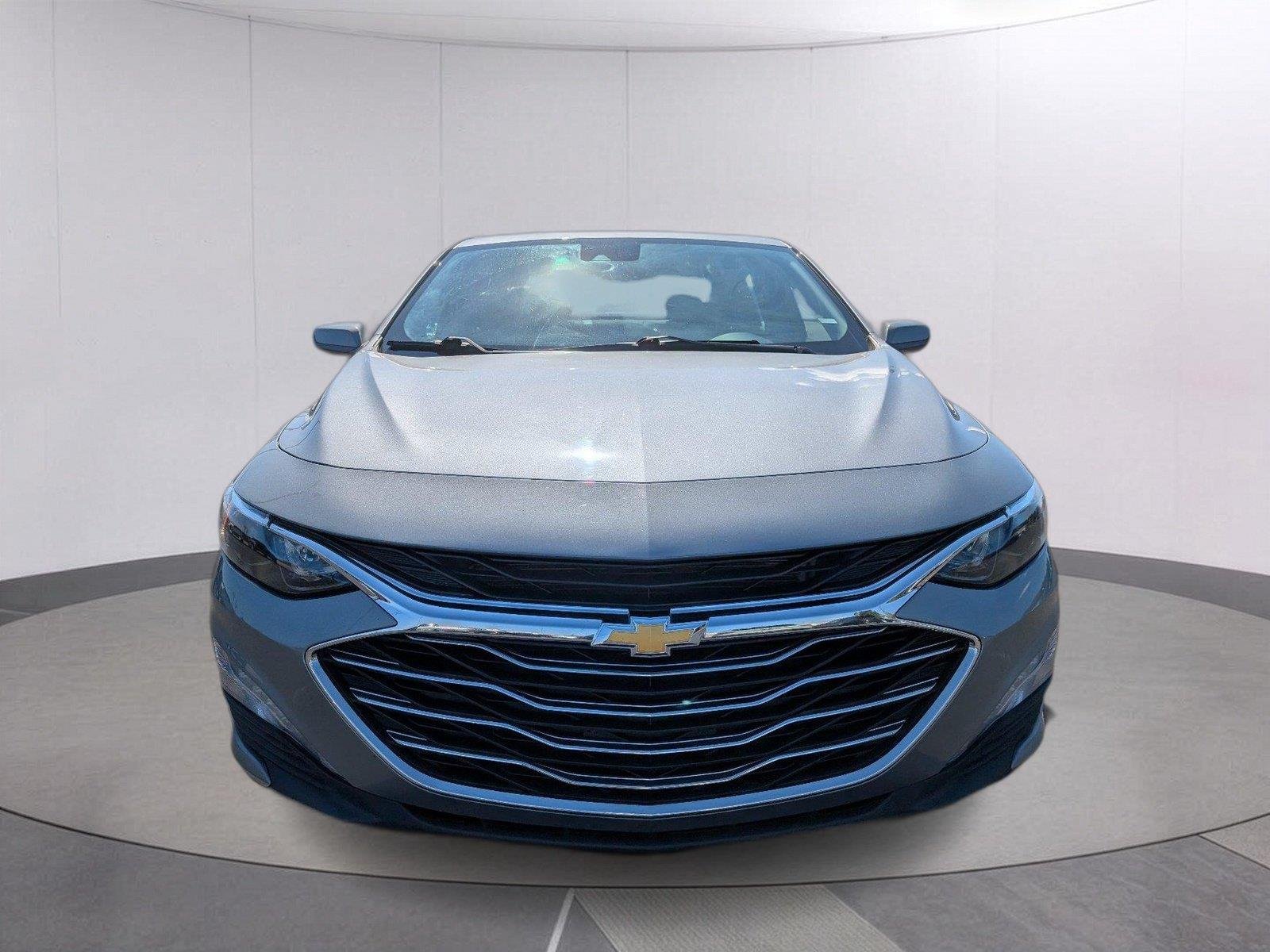 Used 2023 STERLING GRAY METALLIC Chevrolet LT image 10