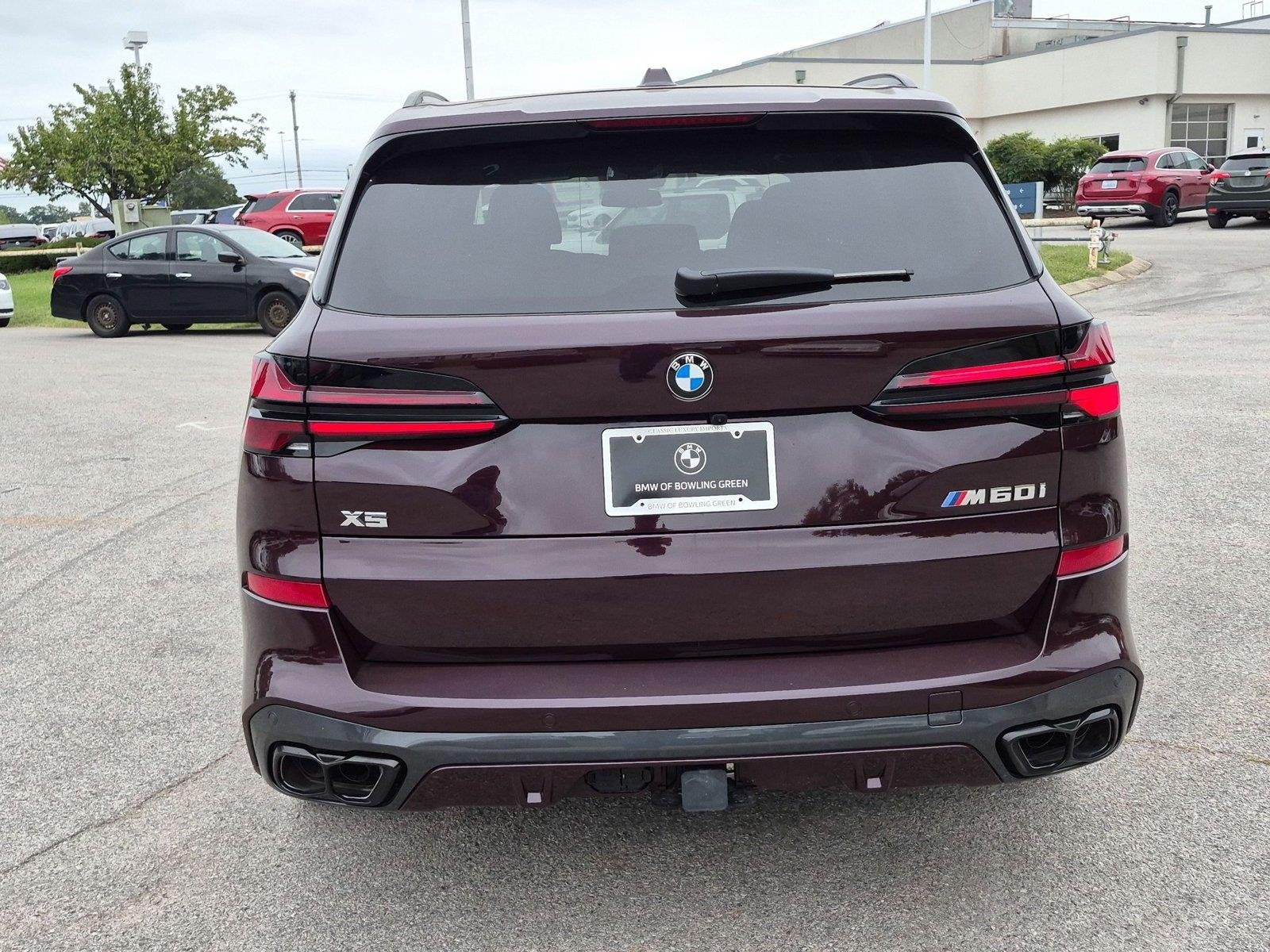 Used 2025 Ametrin Metallic BMW M60i image 4