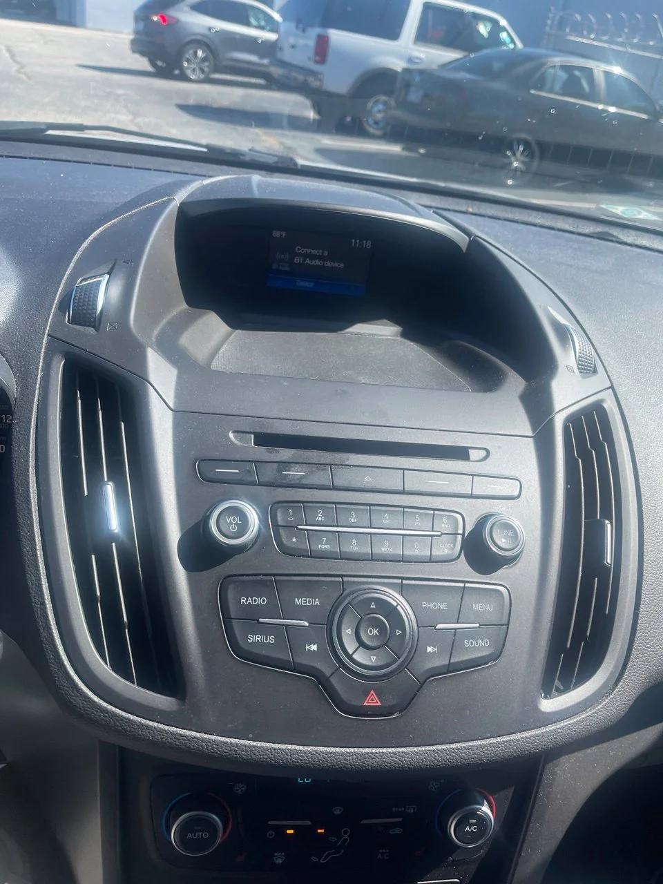 Used 2018 Ingot Silver Ford SE image 48