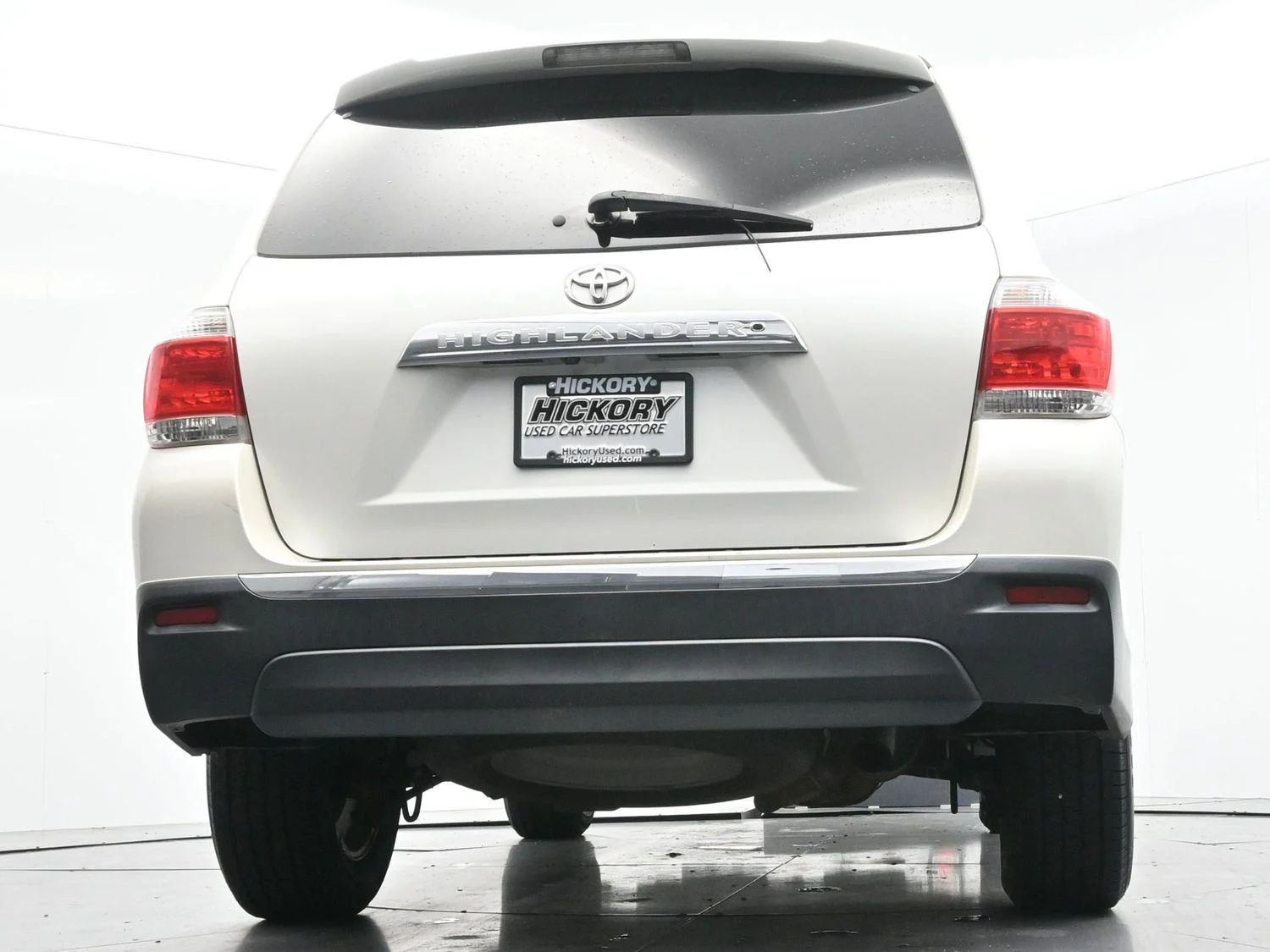Used 2012 Blizzard Pearl Toyota SE image 48